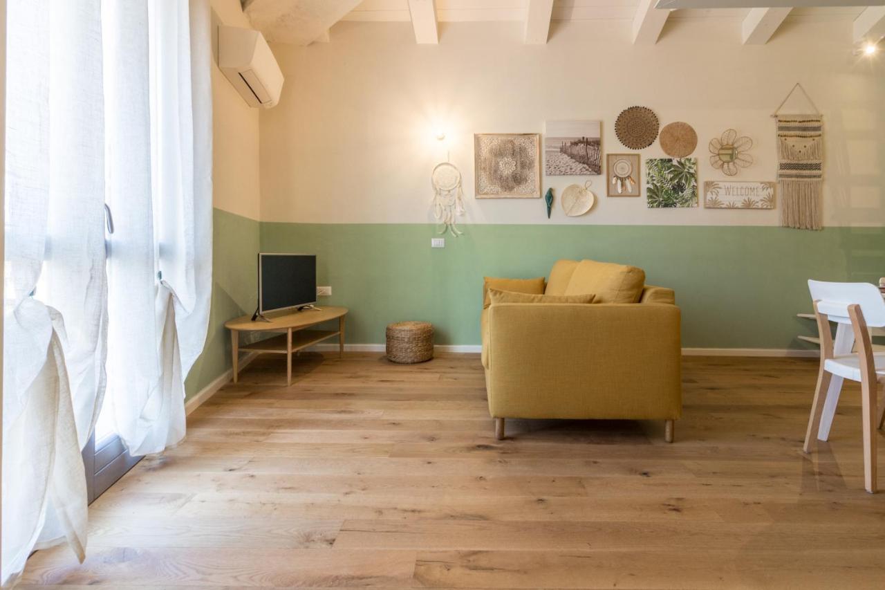 Piccola Petra Sarda Lägenhet San Pantaleo Exteriör bild
